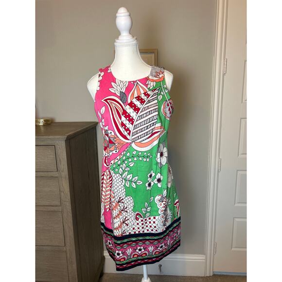 Maggy London | Floral Print Sheath Dress | 6 - Picture 3 of 15